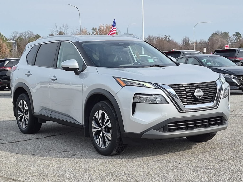 Used 2022 Nissan Rogue SV SUV