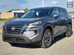 2026 Nissan Rogue SV AWD
