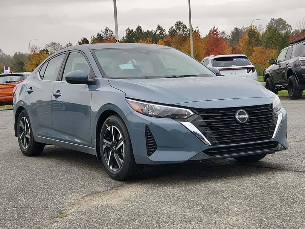 2025 Nissan Sentra SV photo 2