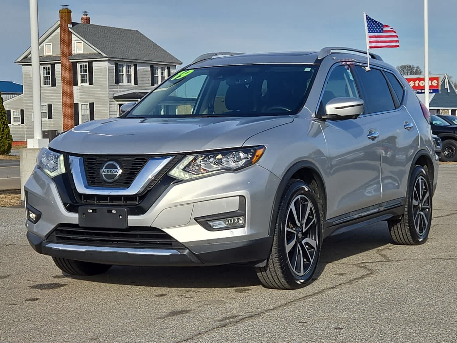 2019 Nissan Rogue SL's photo
