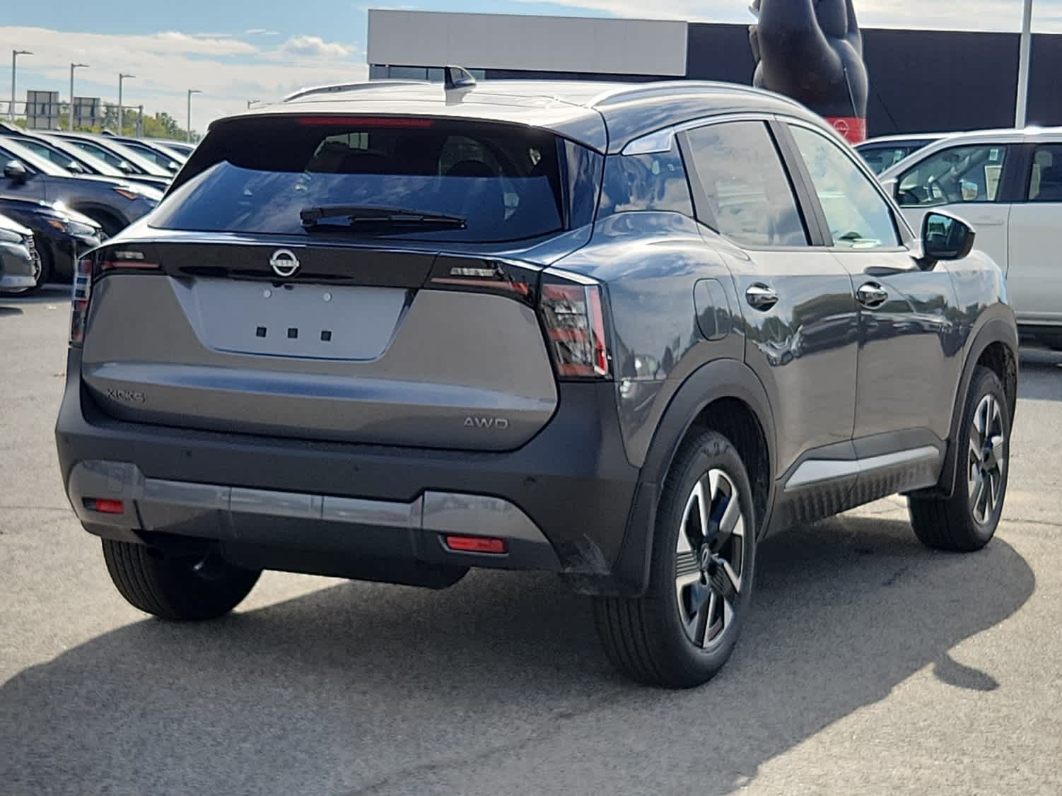 2026 Nissan Kicks SV photo 3