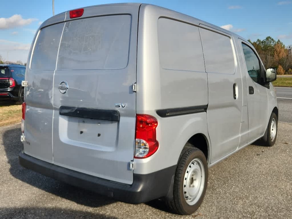 Used 2015 Nissan NV200 SV Van Compact Cargo Van