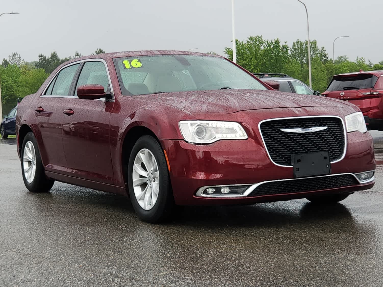 Used 2016 Chrysler 300 Anniversary Package with VIN 2C3CCAAG9GH164136 for sale in Dover, DE