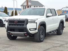 2026 Nissan Frontier PRO-4X Crew Cab 4x4 Crew Cab 4x4