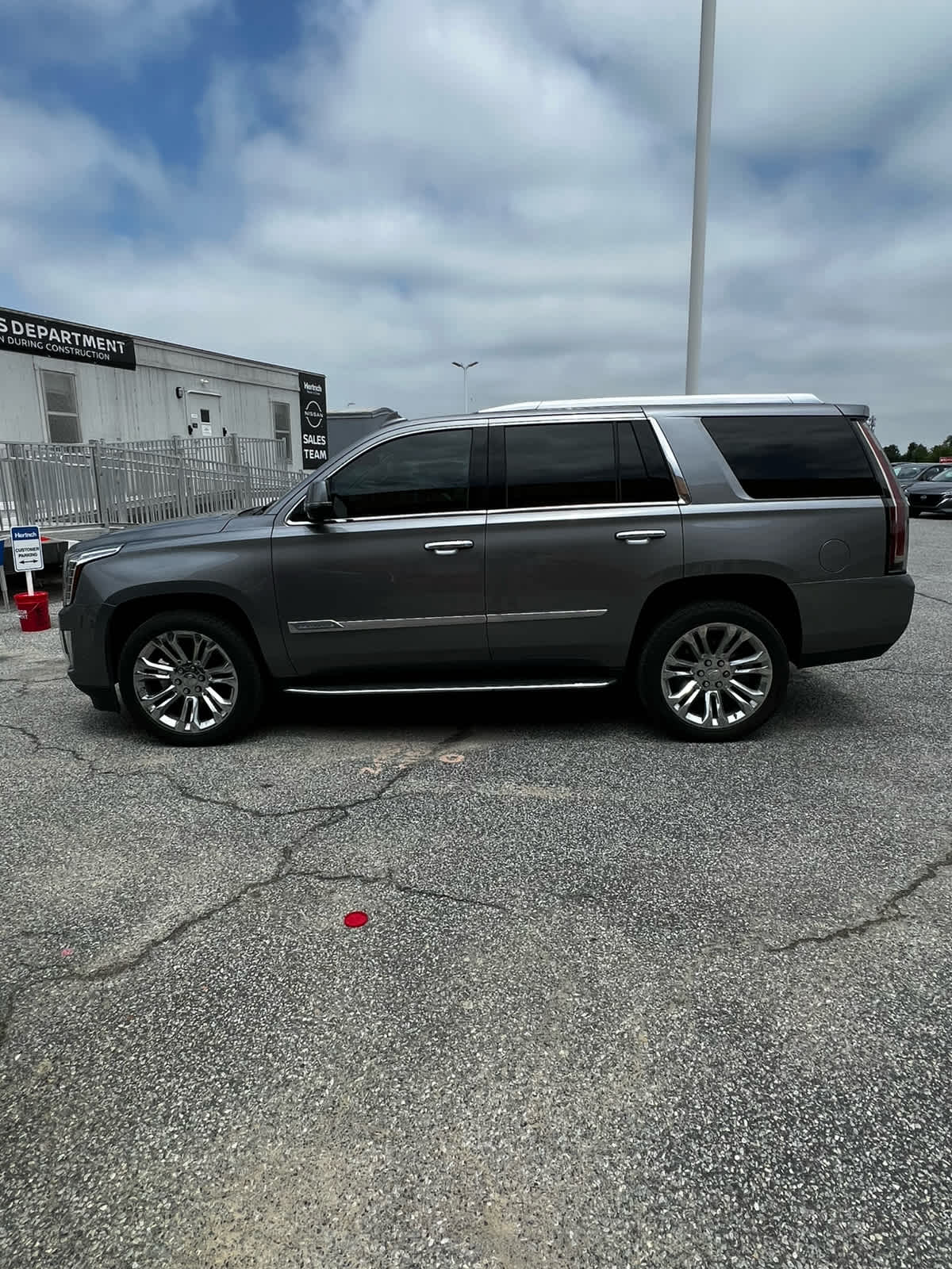 Certified 2020 Cadillac Escalade Luxury with VIN 1GYS4BKJ6LR214452 for sale in Dover, DE
