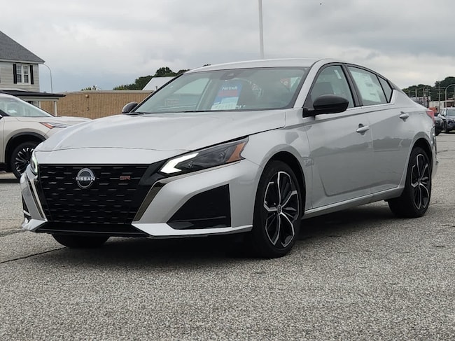2025 Nissan Altima SR Sedan 2025 Nissan Altima SR Sedan