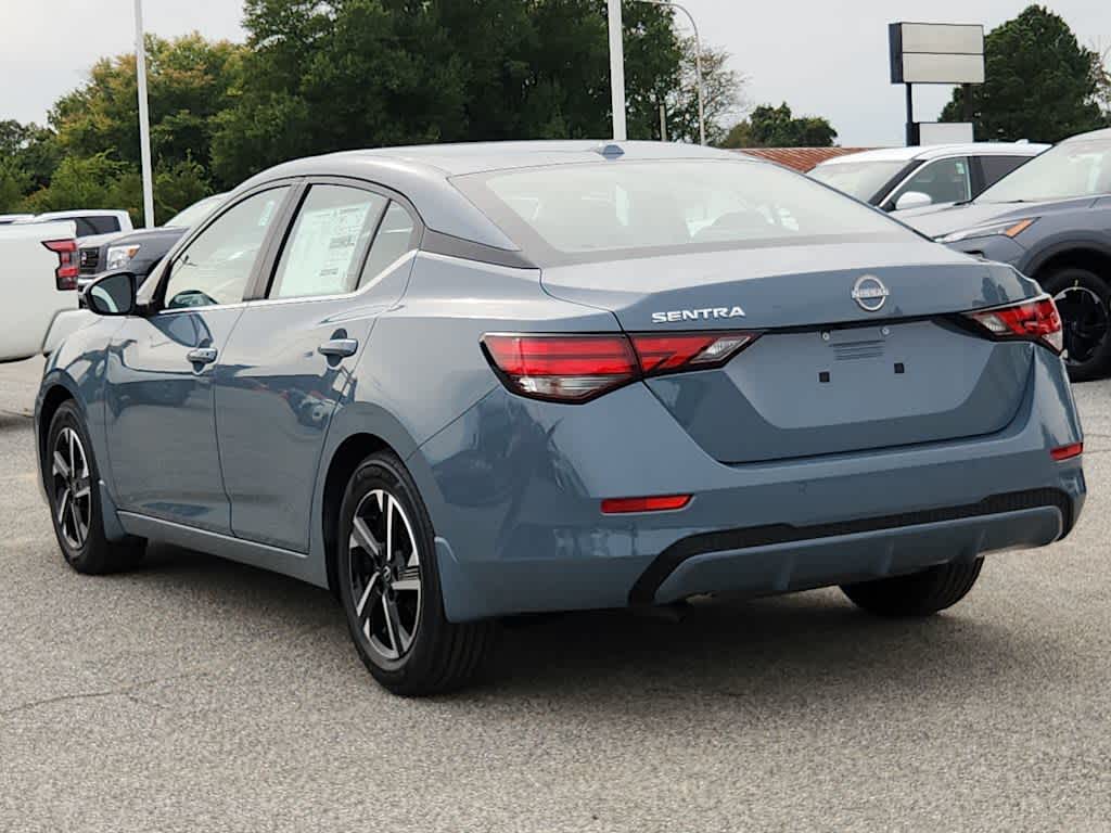 2025 Nissan Sentra SV photo 4