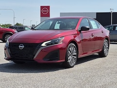 2026 Nissan Altima SV FWD
