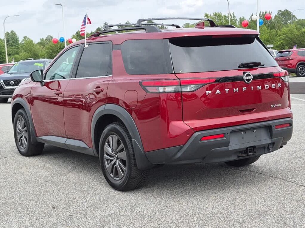 Used 2022 Nissan Pathfinder SV SUV
