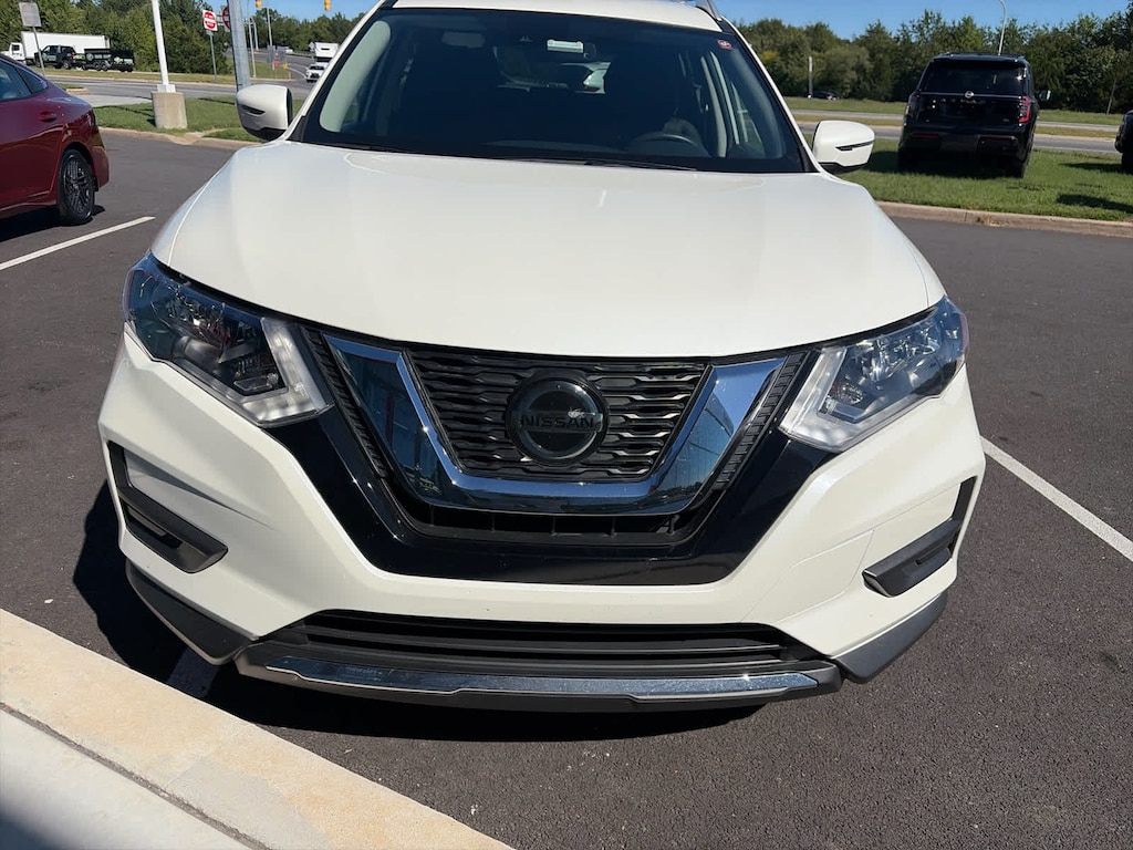 Used 2019 Nissan Rogue SV SUV