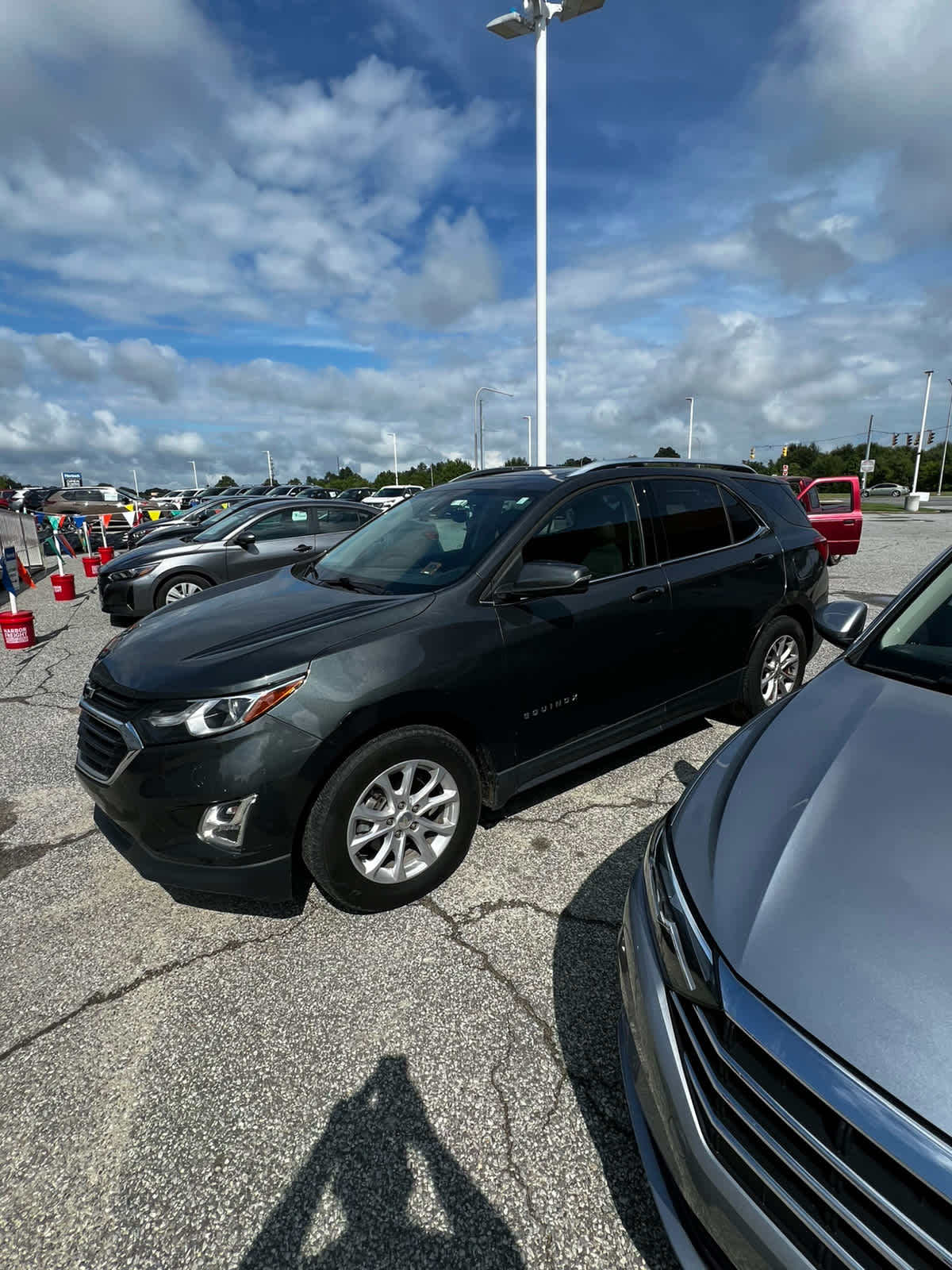 Used 2019 Chevrolet Equinox LT with VIN 3GNAXKEV4KS503789 for sale in New Castle, DE