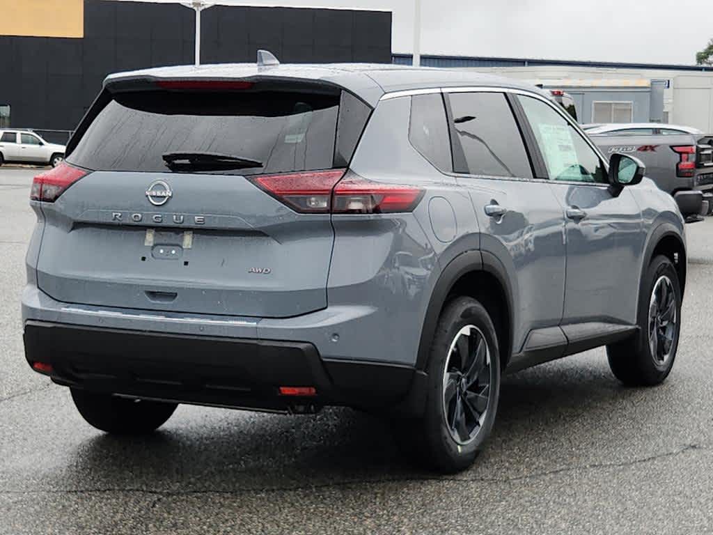 2026 Nissan Rogue SV photo 4