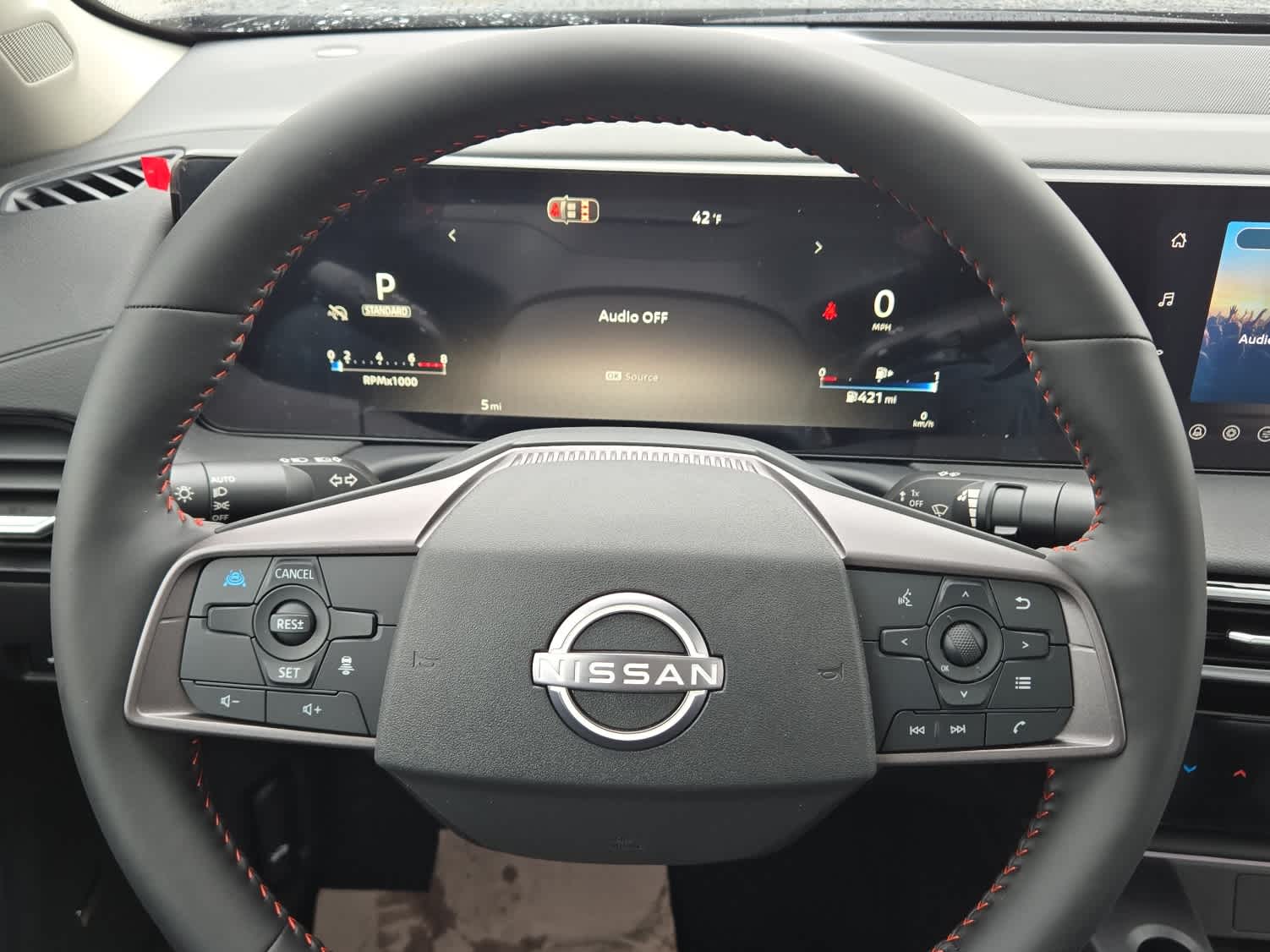 2026 Nissan Sentra SR - Photo 17