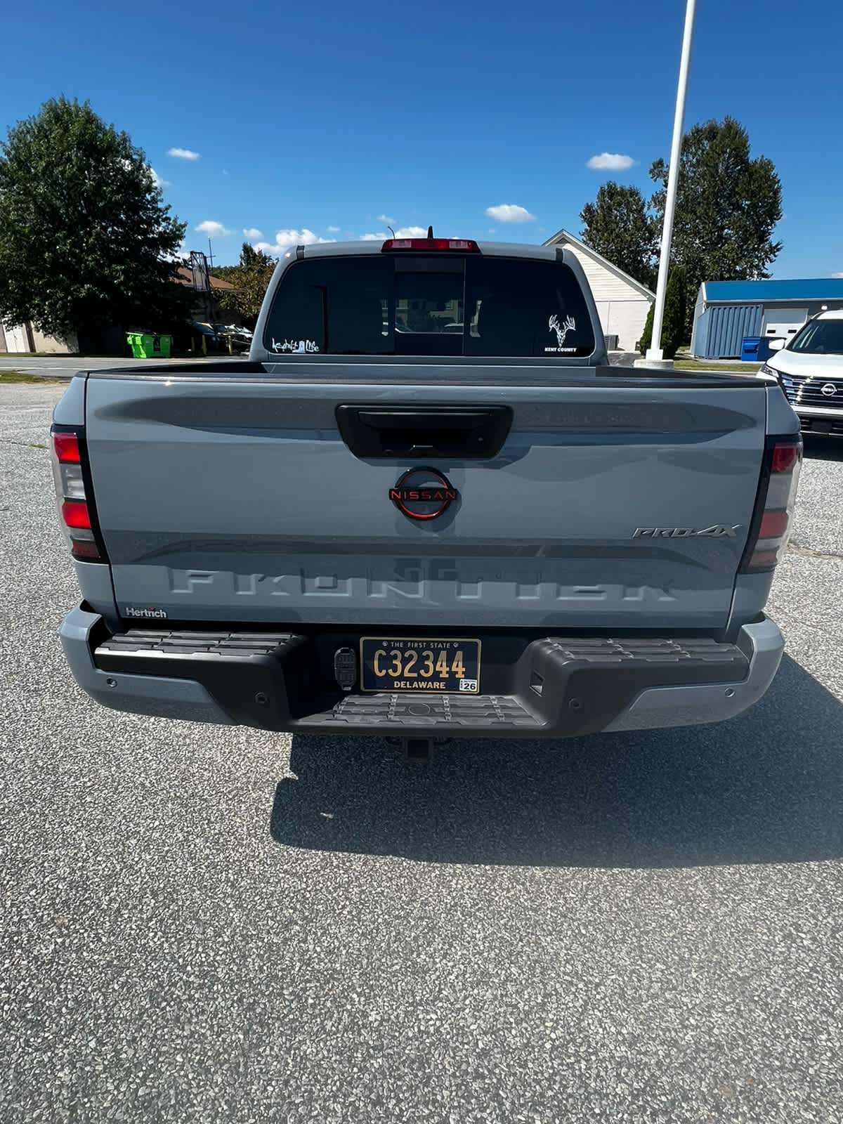 2023 Nissan Frontier PRO-4X Crew Cab photo 4