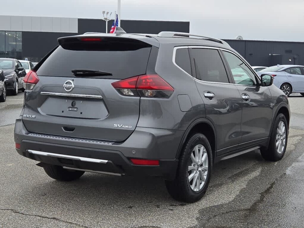 Used 2020 Nissan Rogue SV SUV