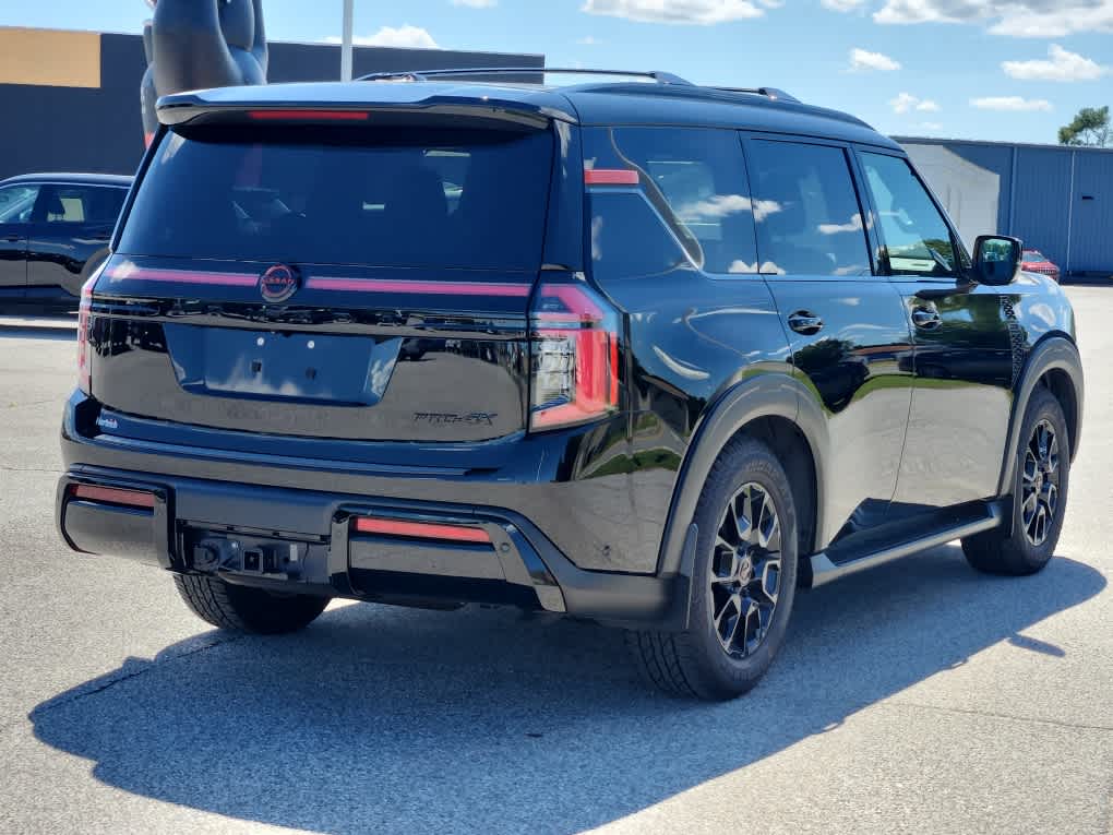 2025 Nissan Armada photo 3