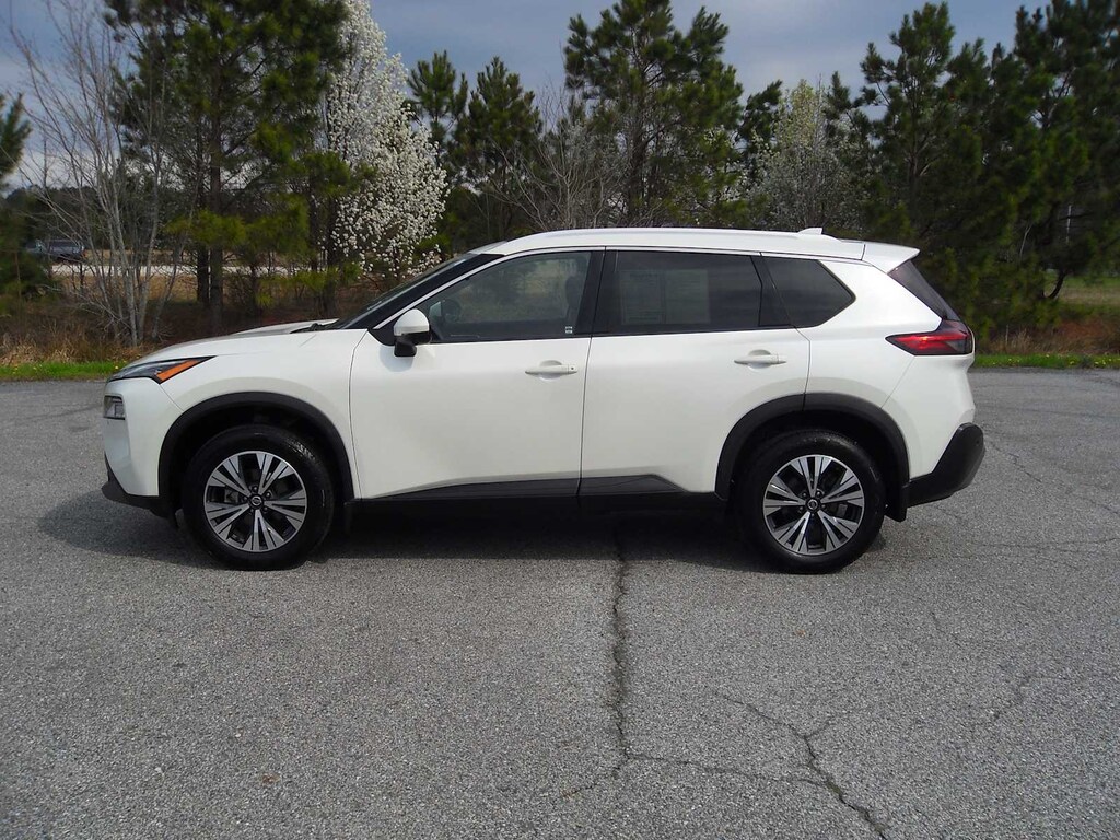 Used 2021 Nissan Rogue SV SUV