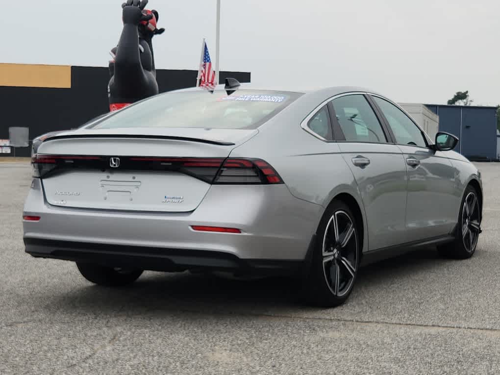 2024 Honda Accord Hybrid Sport photo 2