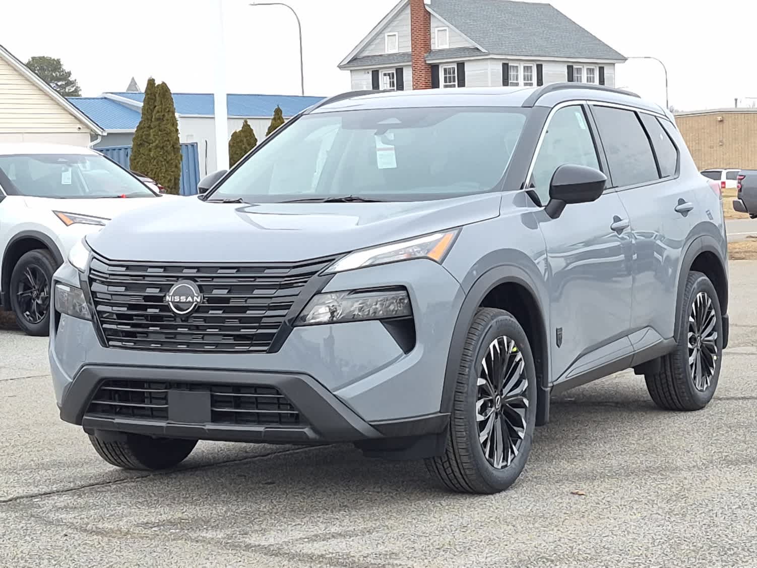 2026 Nissan Rogue Dark Armor's photo