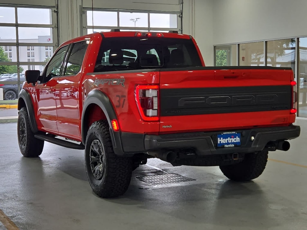 Used 2022 Ford F-150 Raptor 4WD Supercrew 5.5 Box Truck SuperCrew Cab