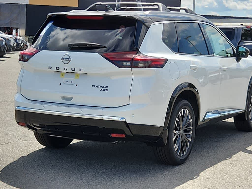 2026 Nissan Rogue Platinum photo 2