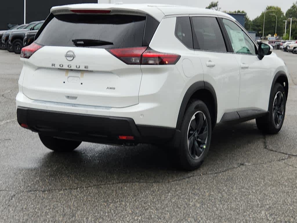 2026 Nissan Rogue SV photo 3