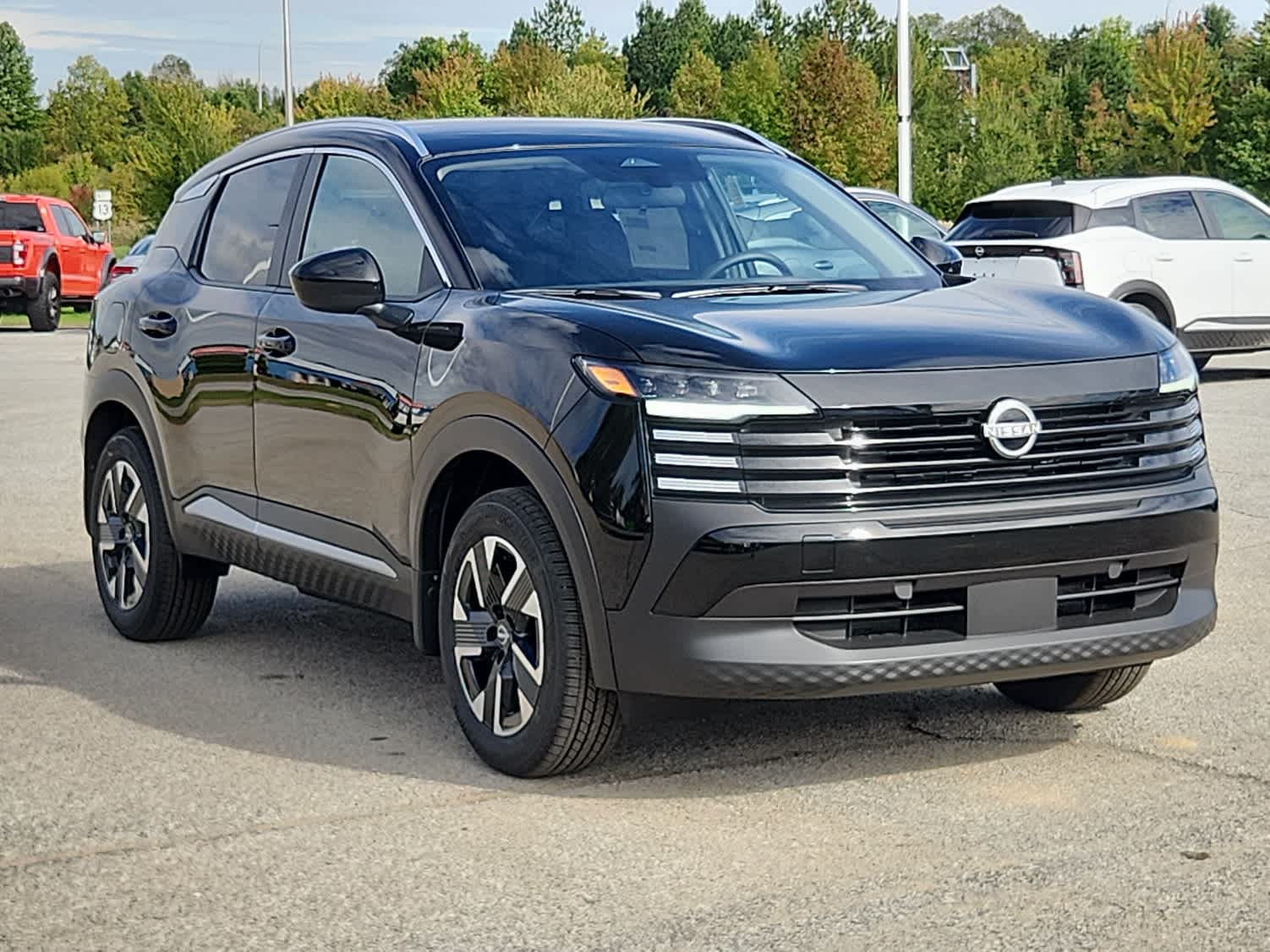 2026 Nissan Kicks SV photo 2