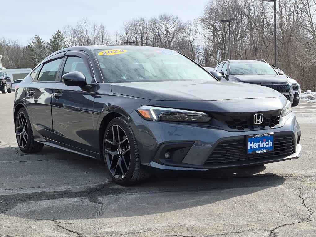 2024 Honda Civic Hatchback Sport Touring - Photo 2