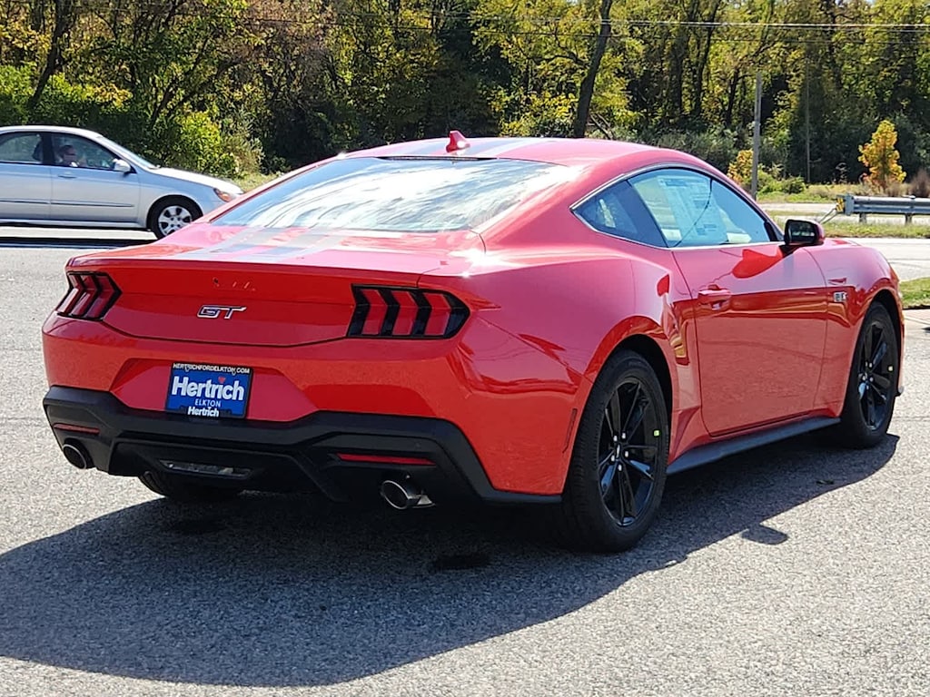 New 2025 Ford Mustang GT Fastback Coupe