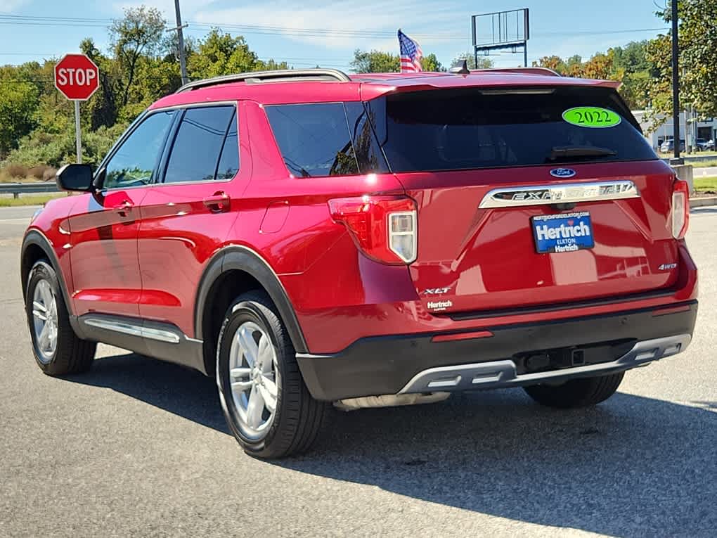 2022 Ford Explorer XLT photo 3