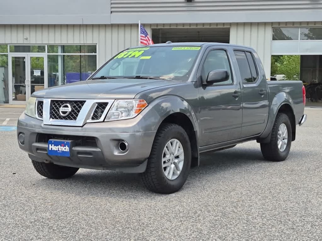Used 2016 Nissan Frontier SV 4WD Crew Cab SWB Auto Truck Crew Cab