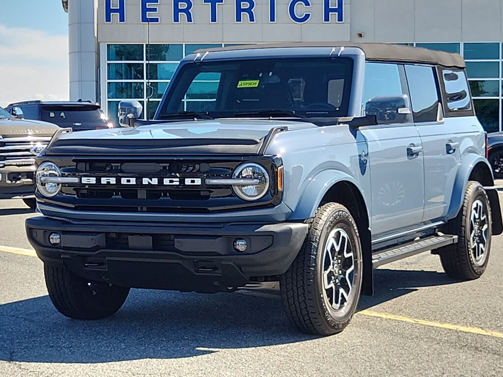 Used 2023 Ford Bronco Outer Banks SUV