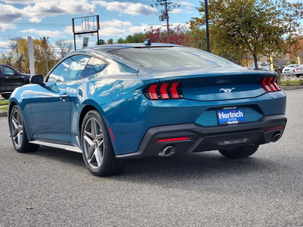 New 2026 Ford Mustang Ecoboost Fastback Coupe