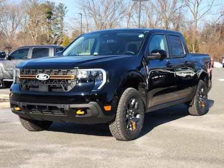 2025 Ford Maverick Tremor Truck SuperCrew 2025 Ford Maverick Tremor Truck SuperCrew