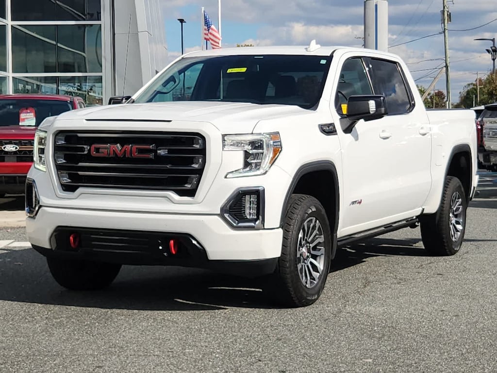 Used 2021 GMC Sierra 1500 AT4 4WD Crew Cab 147 Truck Crew Cab