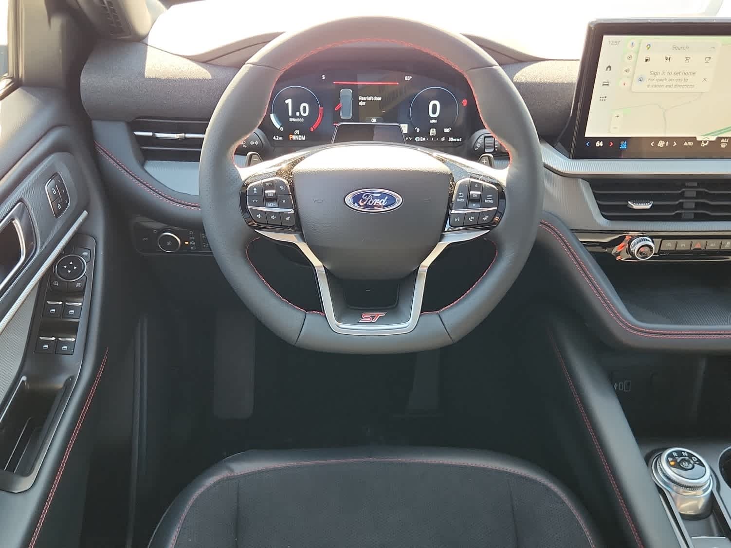 2026 Ford Explorer ST - Photo 10