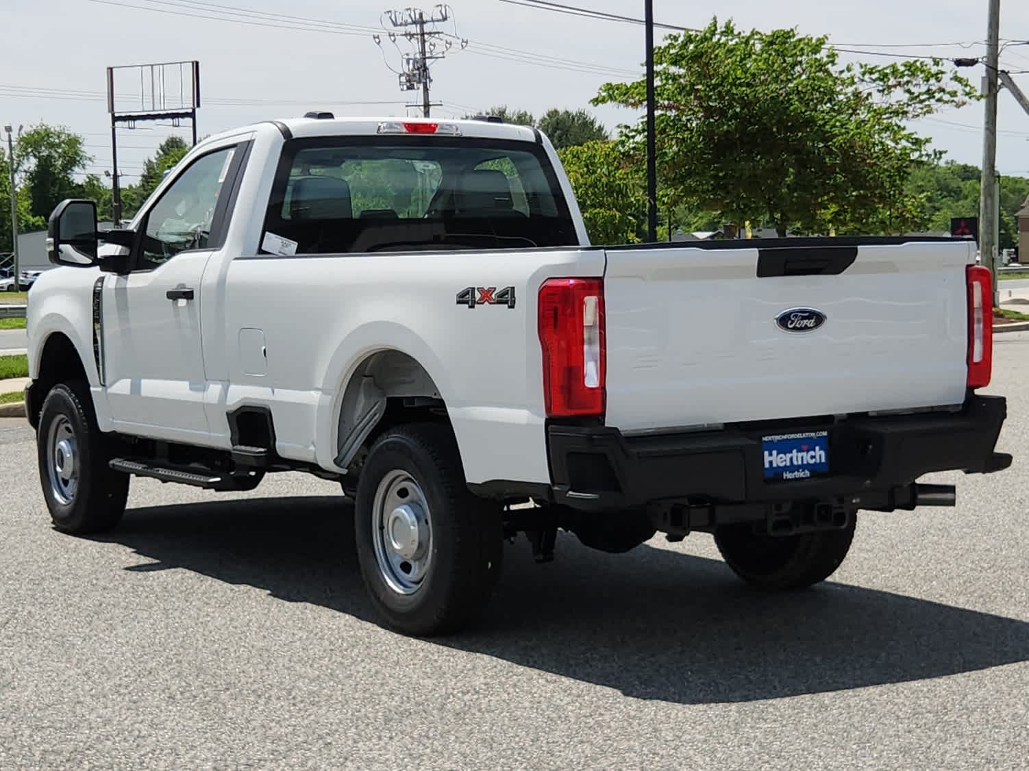 2025 Ford F-250 XL photo 4