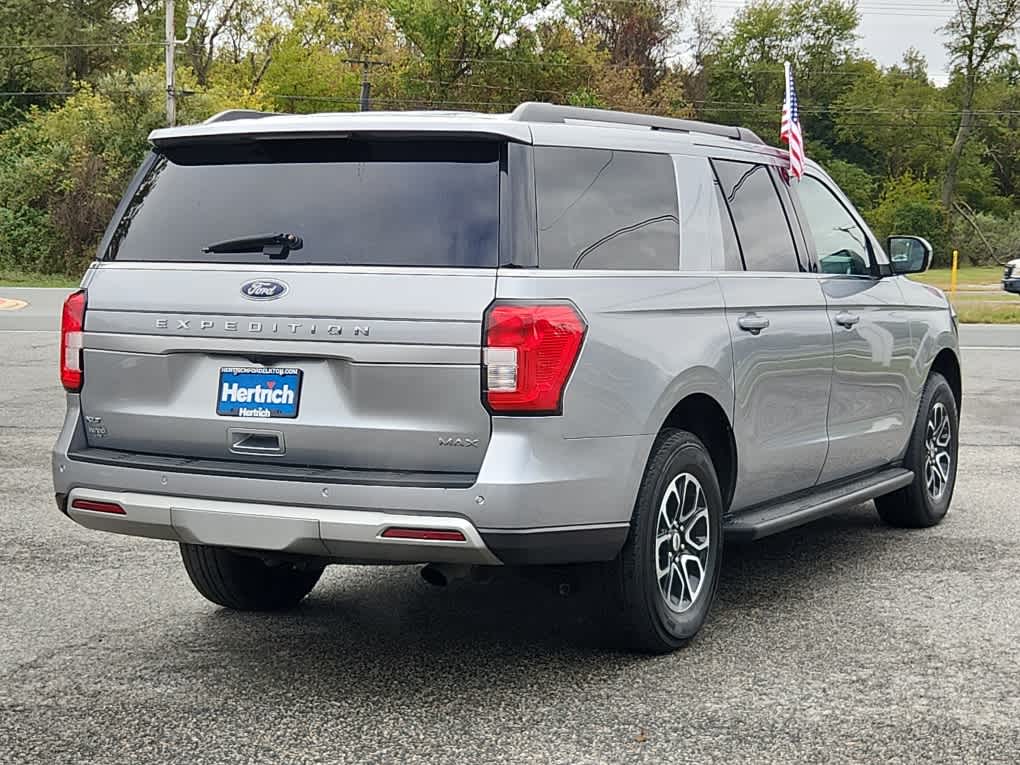2024 Ford Expedition MAX XLT photo 3
