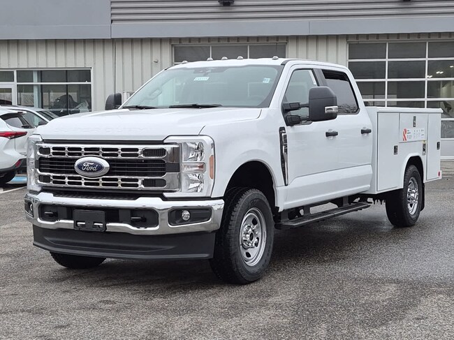 2026 Ford Super Duty F-350 SRW Chassis Cab F-350&reg; XL Truck Crew Cab