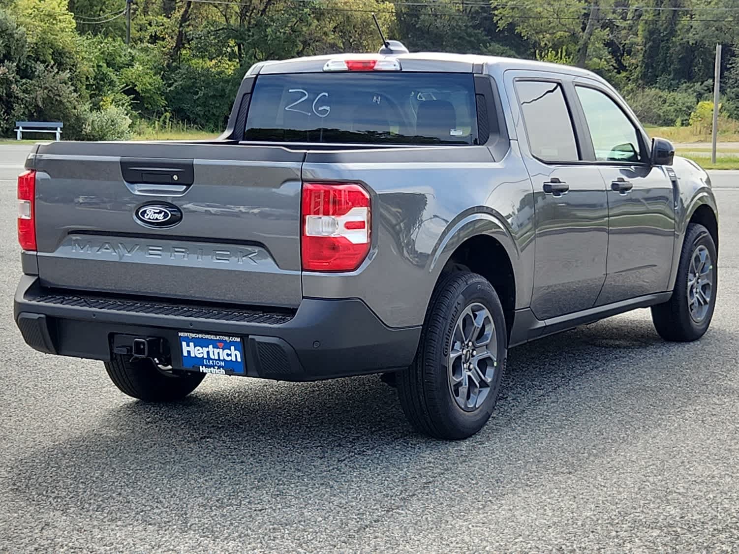 2025 Ford Maverick XLT photo 3