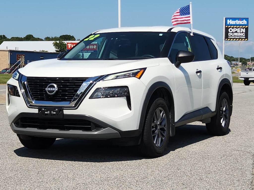 Used 2022 Nissan Rogue S SUV