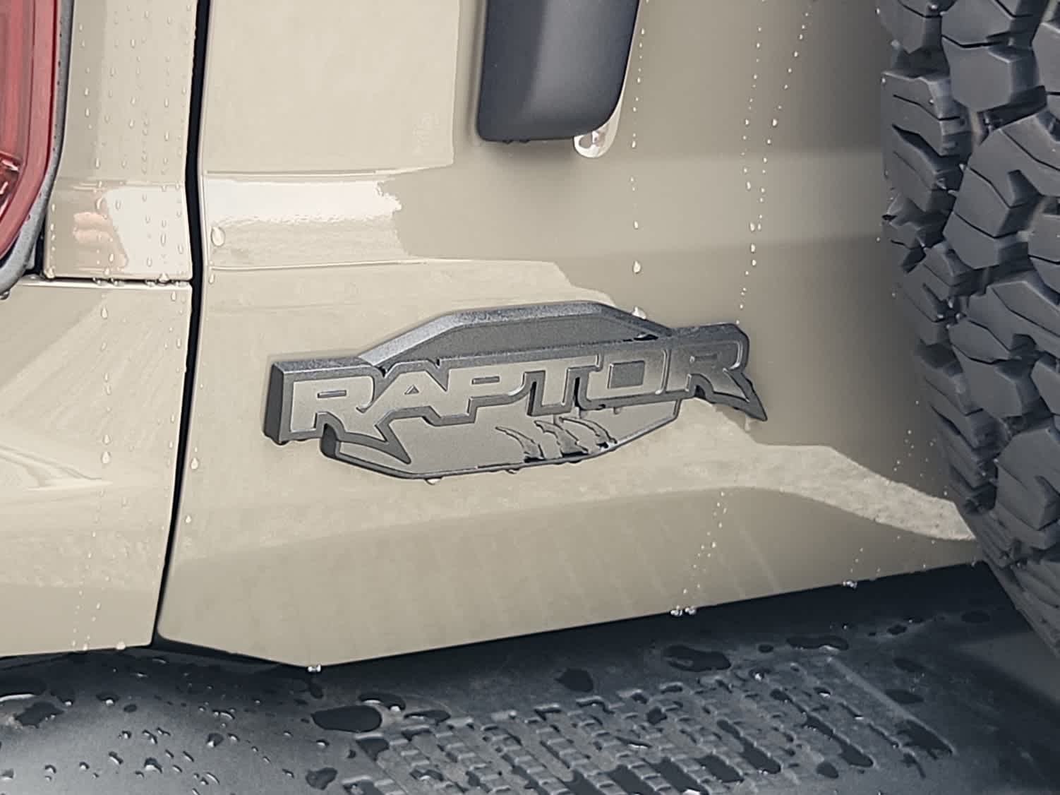 2025 Ford Bronco 4-Door Raptor - Photo 18
