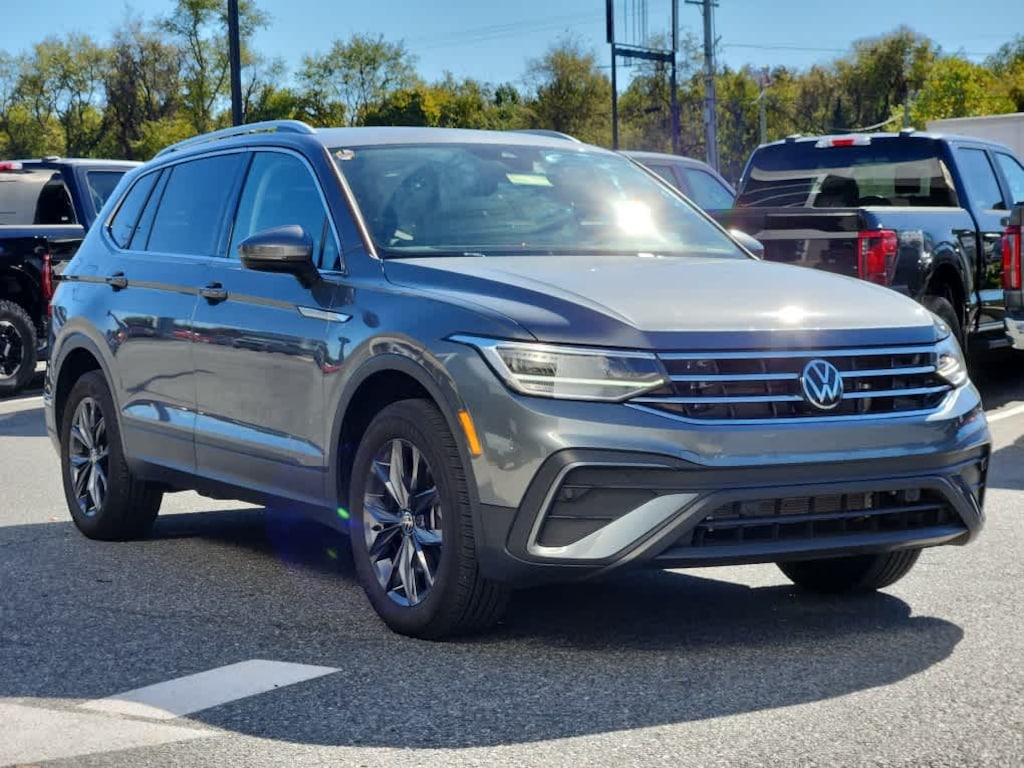Used 2023 Volkswagen Tiguan SE SUV
