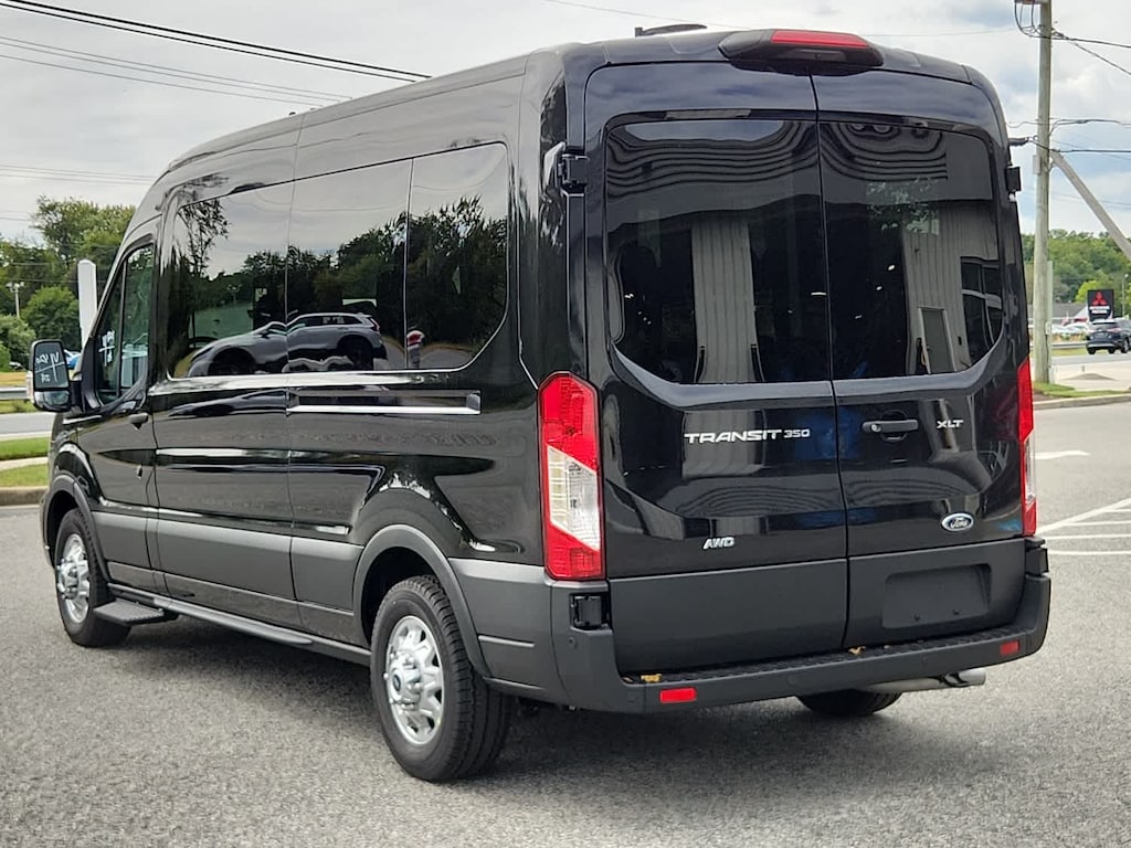 New 2025 Ford Transit Passenger Passenger Van XLT Wagon Medium Roof Van