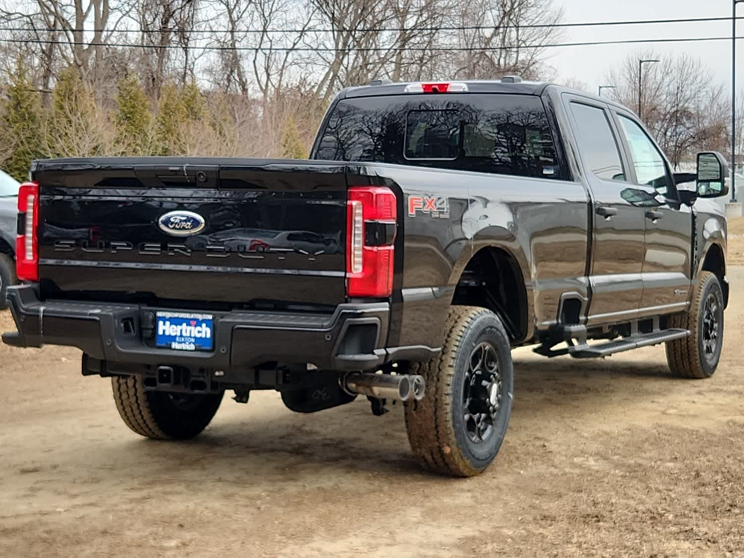 2025 Ford F-250 XL photo 3