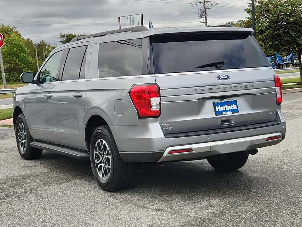 2024 Ford Expedition MAX XLT photo 4