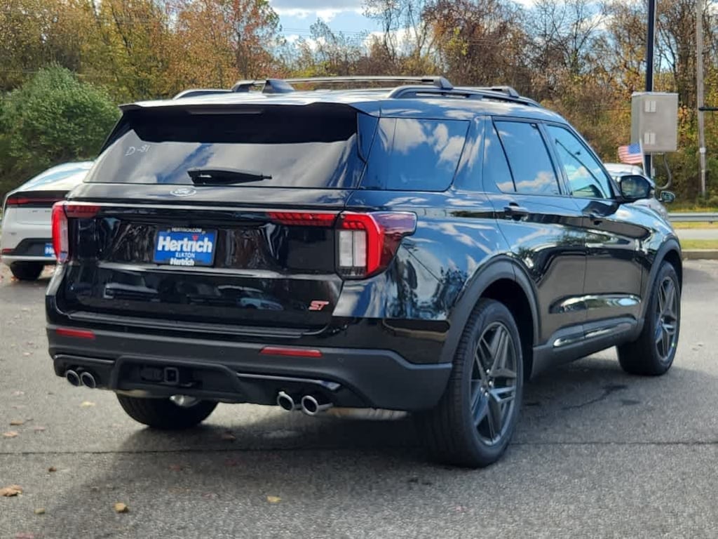 New 2026 Ford Explorer ST SUV