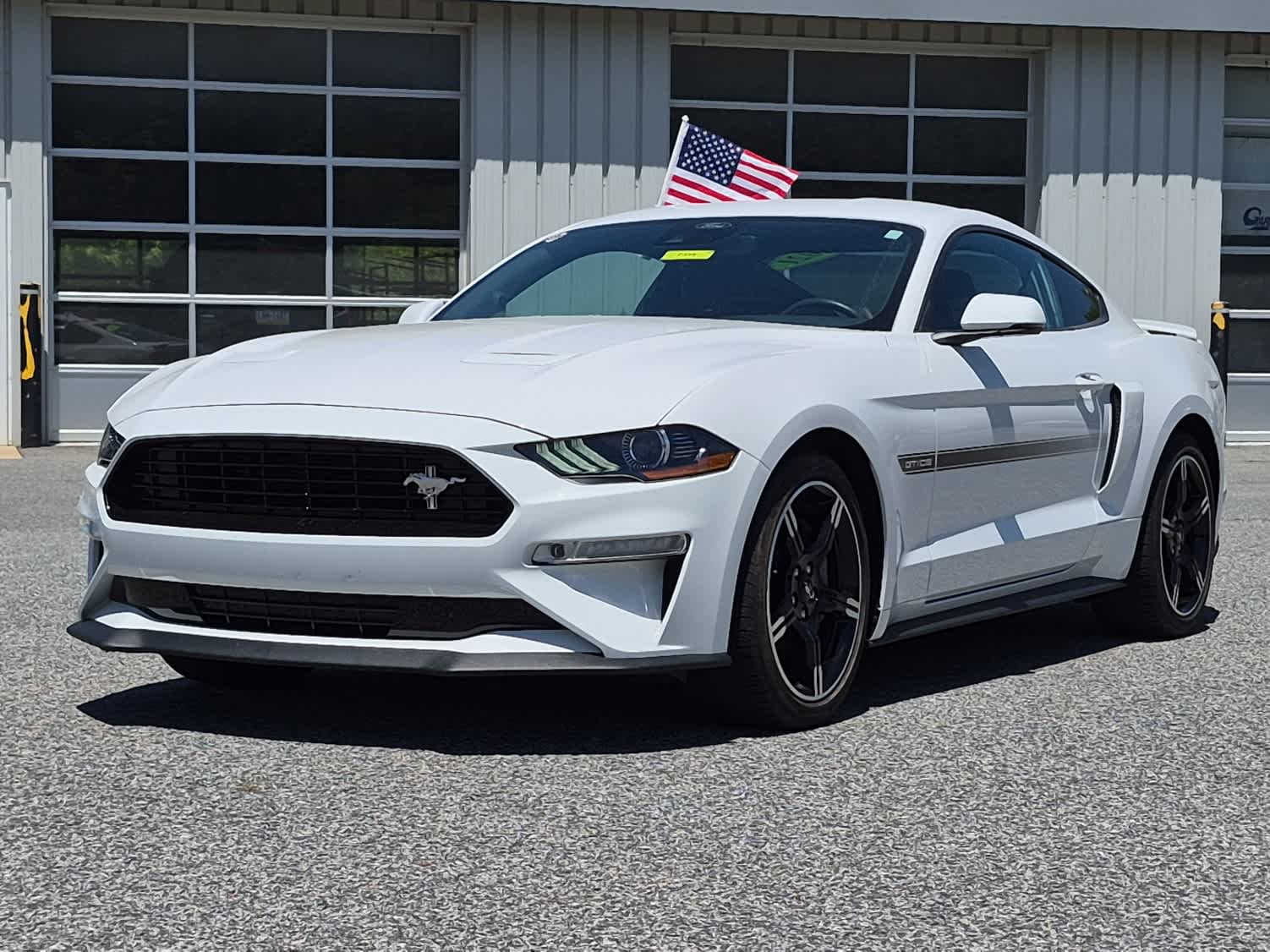 2021 Ford Mustang GT Coupe Premium's photo
