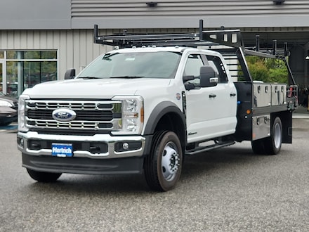 2025 Ford Super Duty F-550 DRW F-550 XL Truck Crew Cab