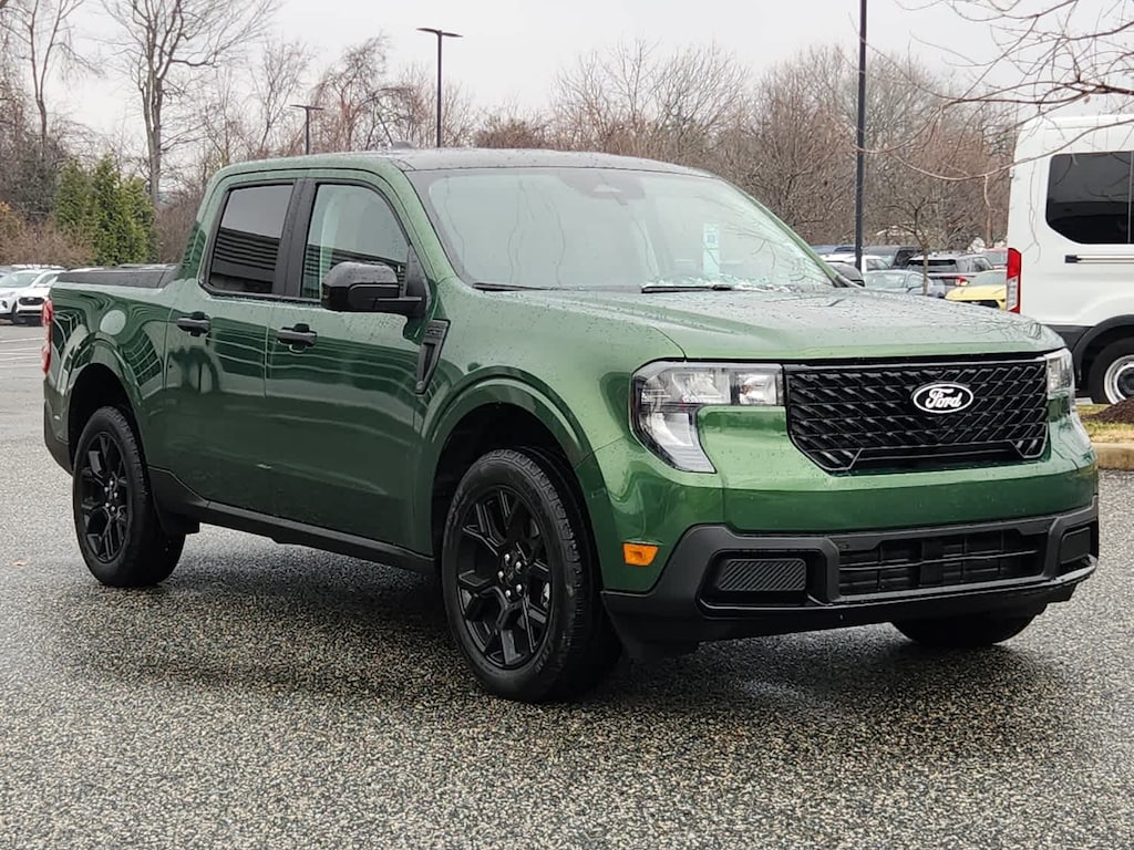 New 2025 Ford Maverick XLT Truck SuperCrew